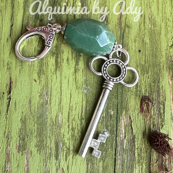 Chunky silver bag charms aventurine card holder keychain - Picture 2 of 4